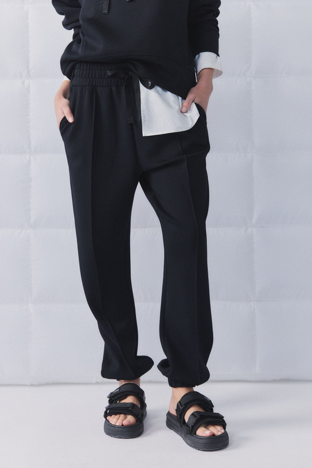 [TEST] D-Luxe Neoprene Track Pants