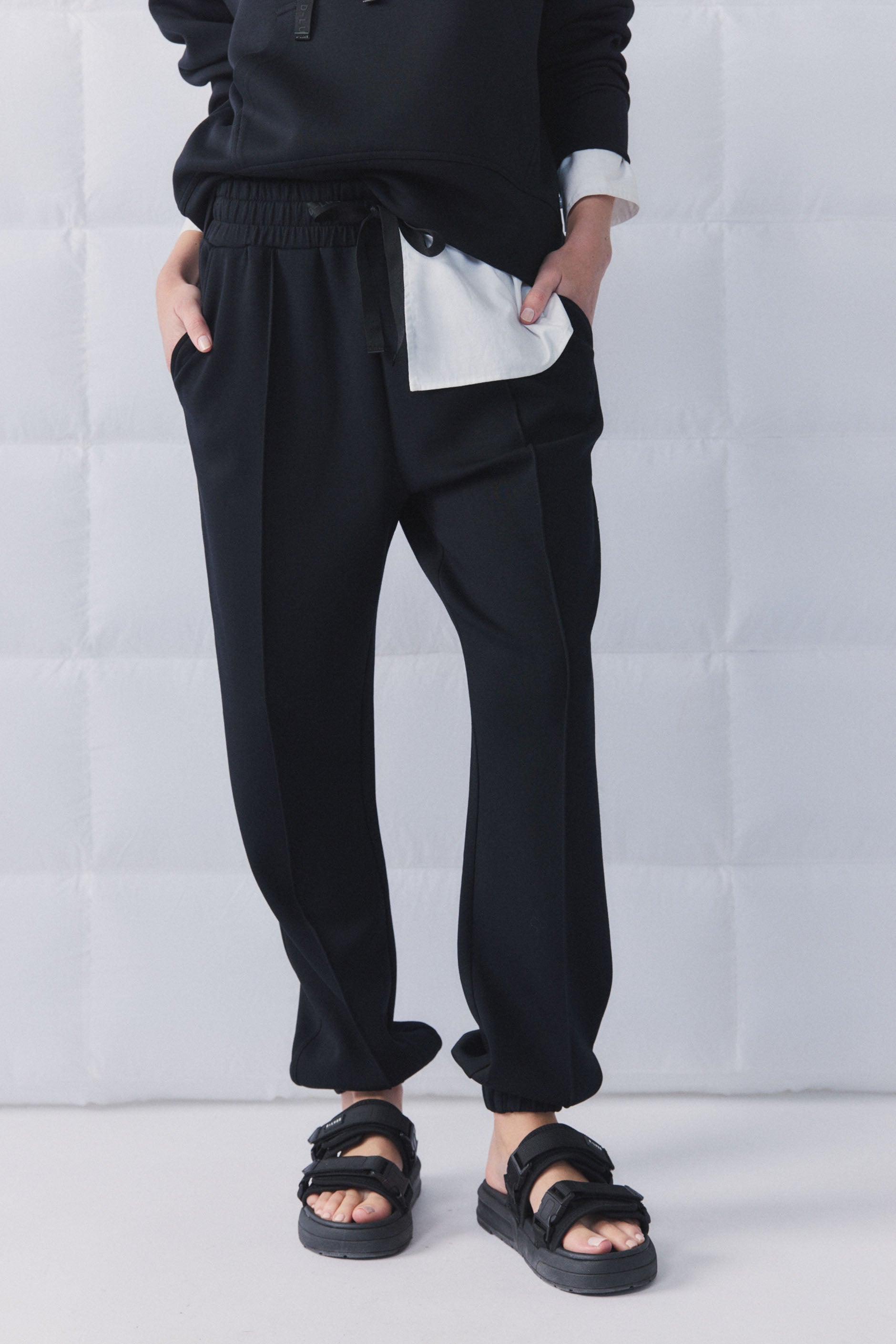 [TEST] D-Luxe Neoprene Track Pants