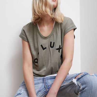 [TEST] D-Luxe Linen Scoop Neck Tee