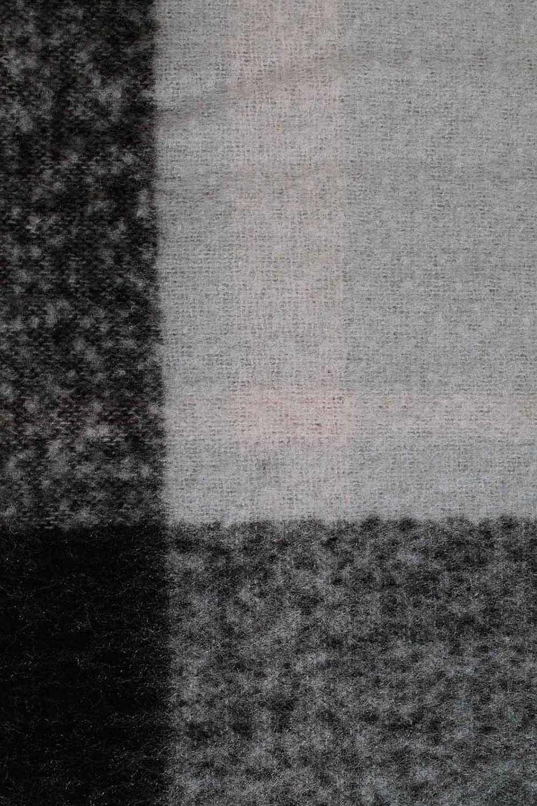 [TEST] Textured Knitted Fringe Scarf