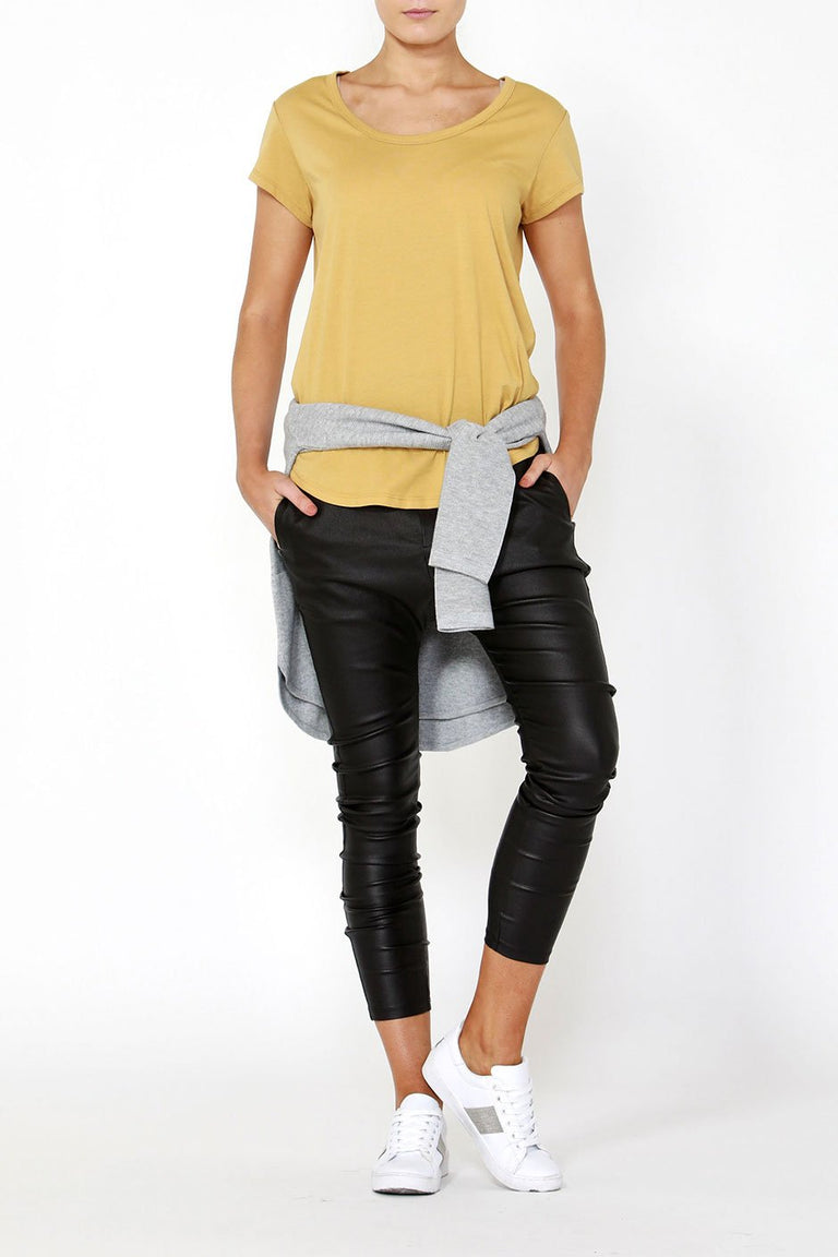[TEST] Carrie Scoop Neck Tee