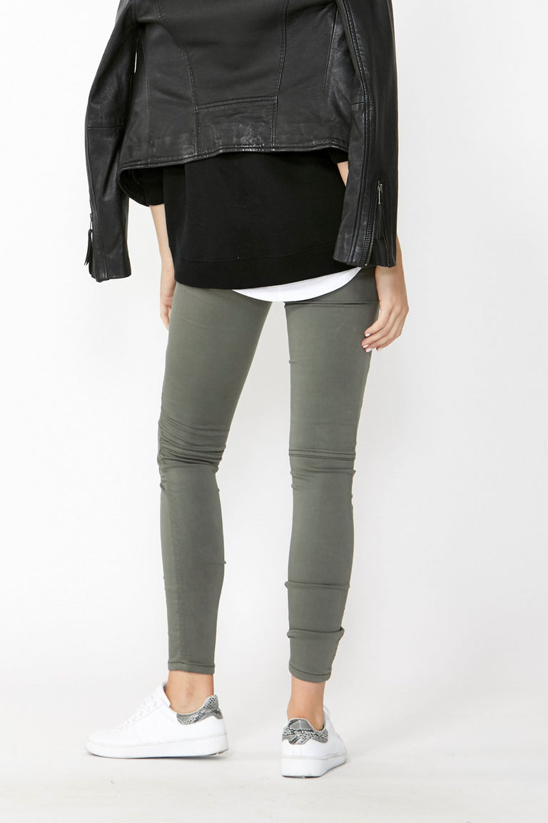 [TEST] Riley Biker Jean