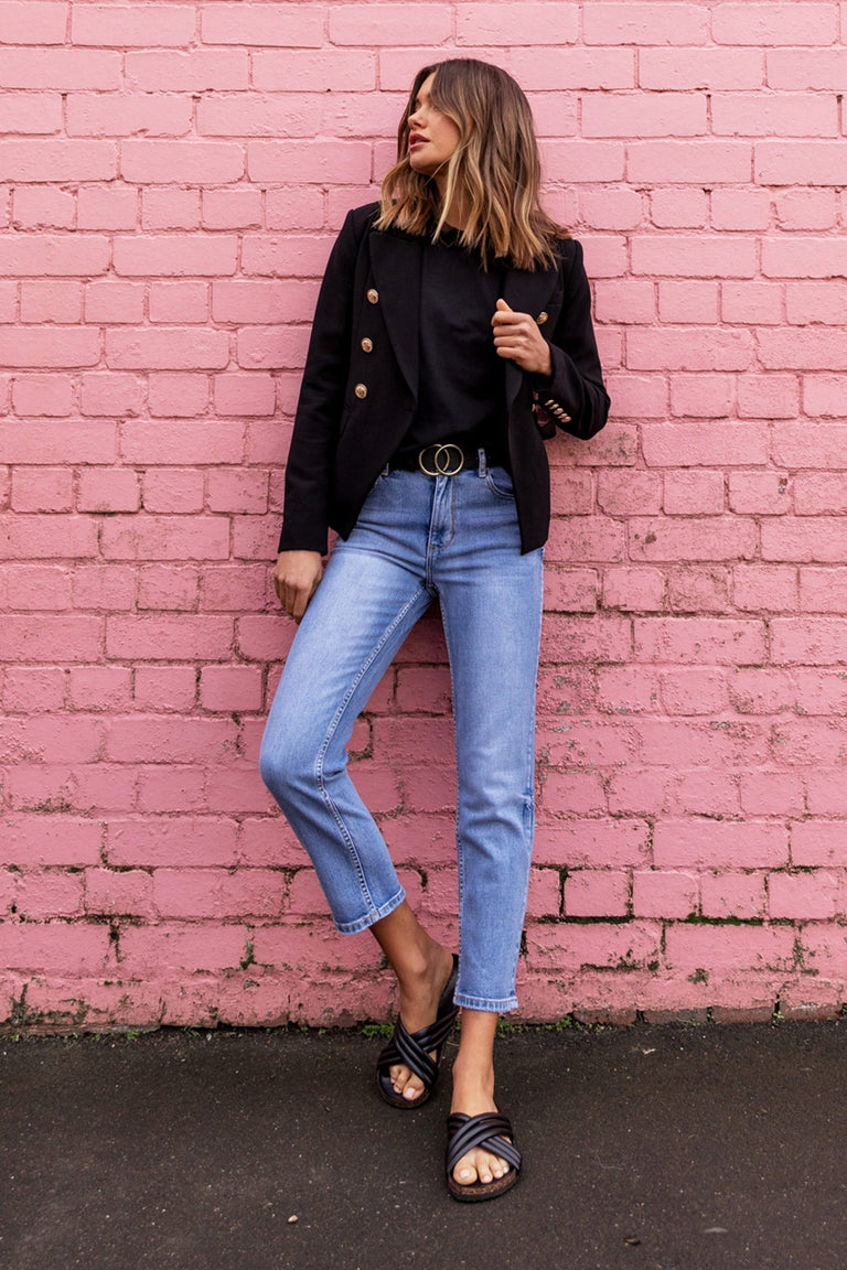[TEST] Carly Blazer