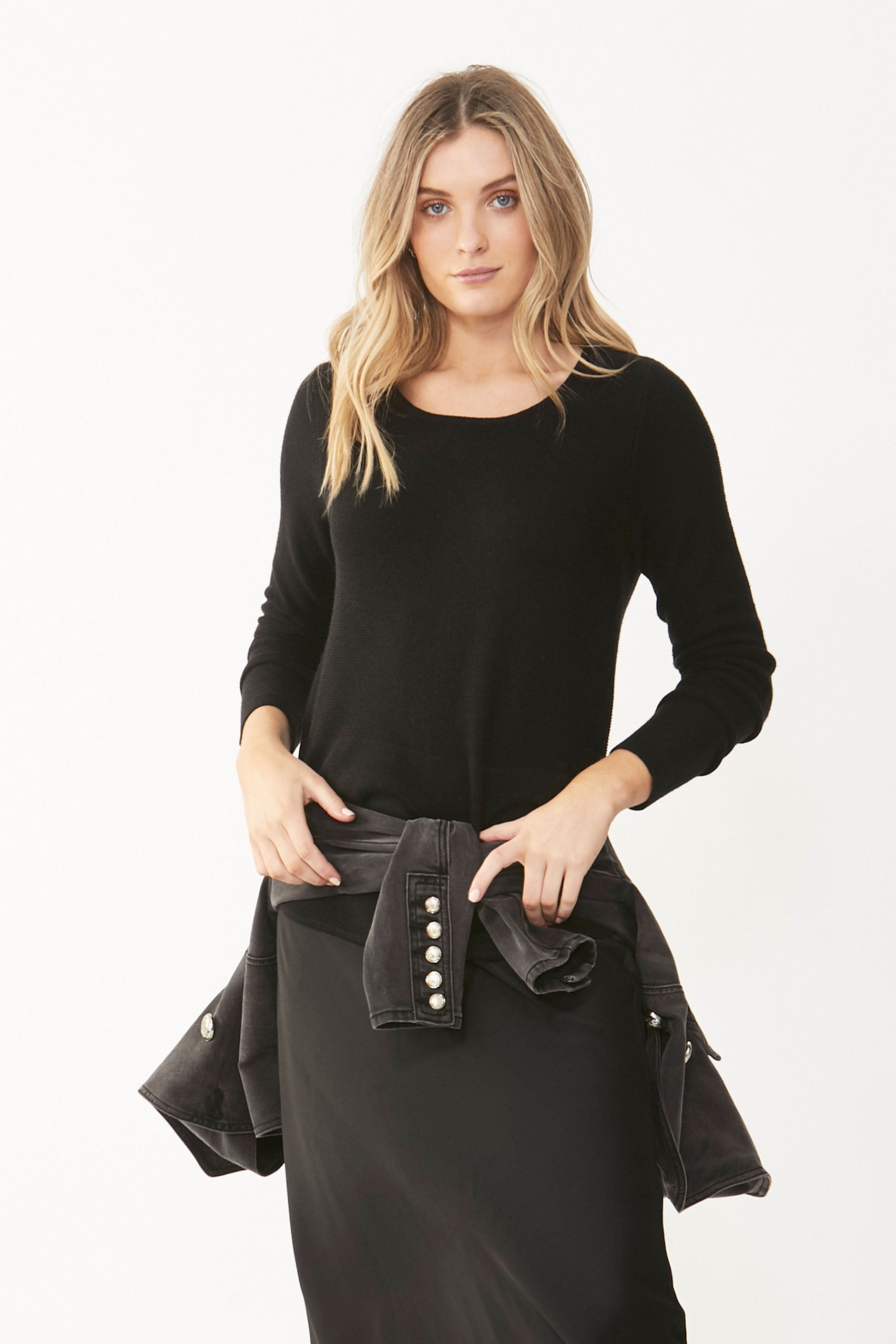 [TEST] Taylor Curved Hem Pullover