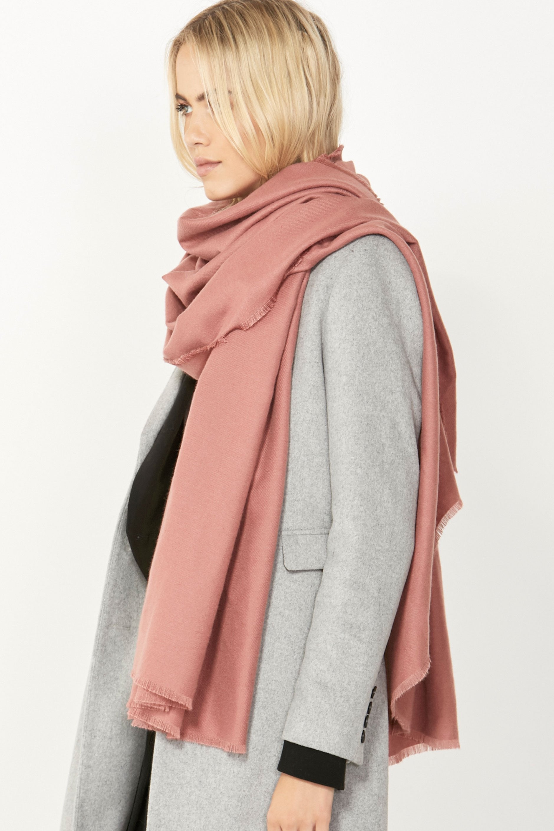 [TEST] Classic Soft Scarf