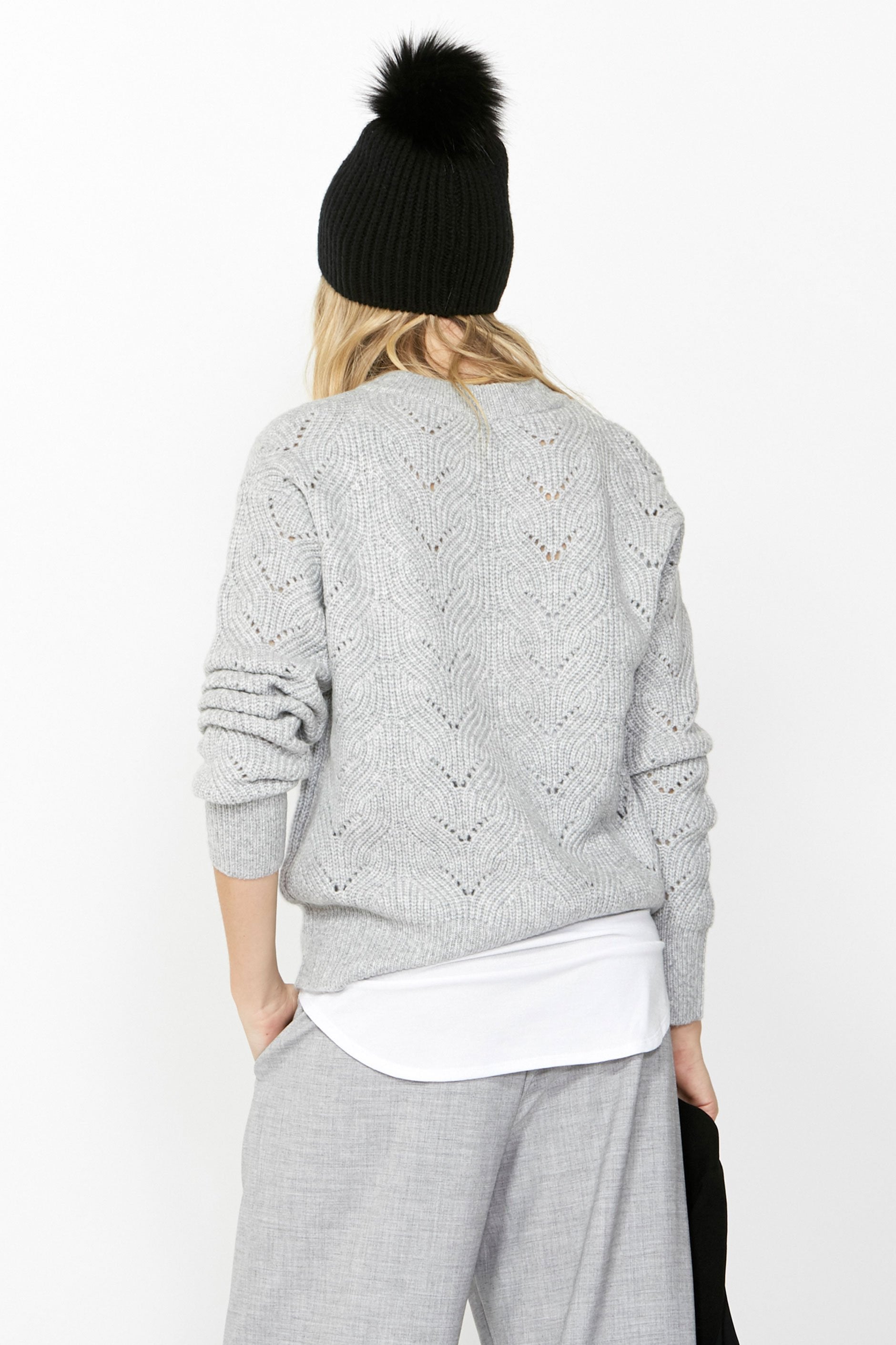 [TEST] Billy Stitch Detail Pullover