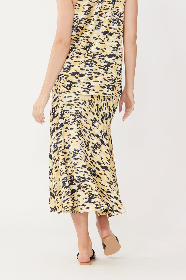 [TEST] Kaya Seam Detail Skirt