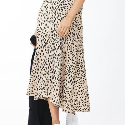 [TEST] Kaya Seam Detail Skirt