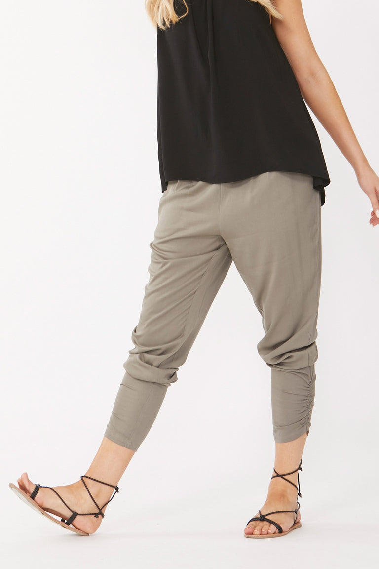 [TEST] Abby Tapered Pant