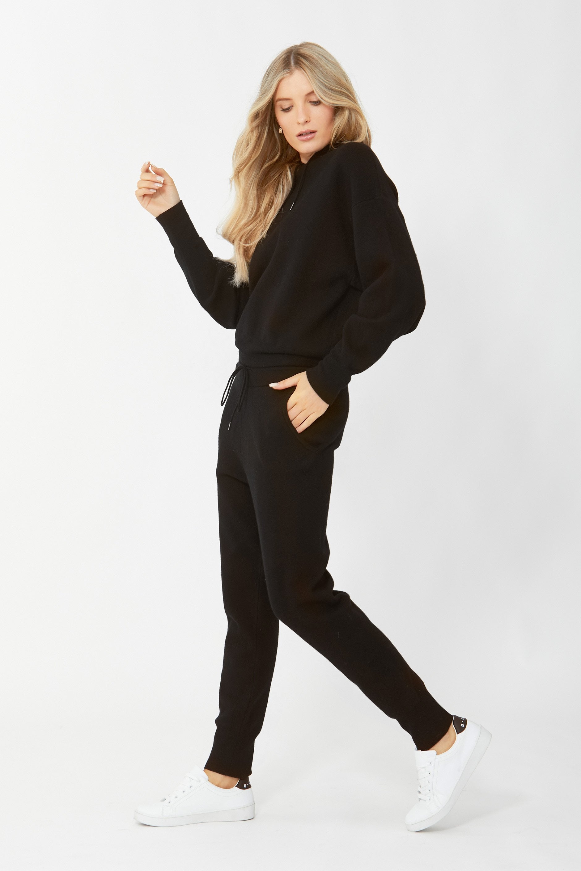 [TEST] D-Luxe Knit Hoodie