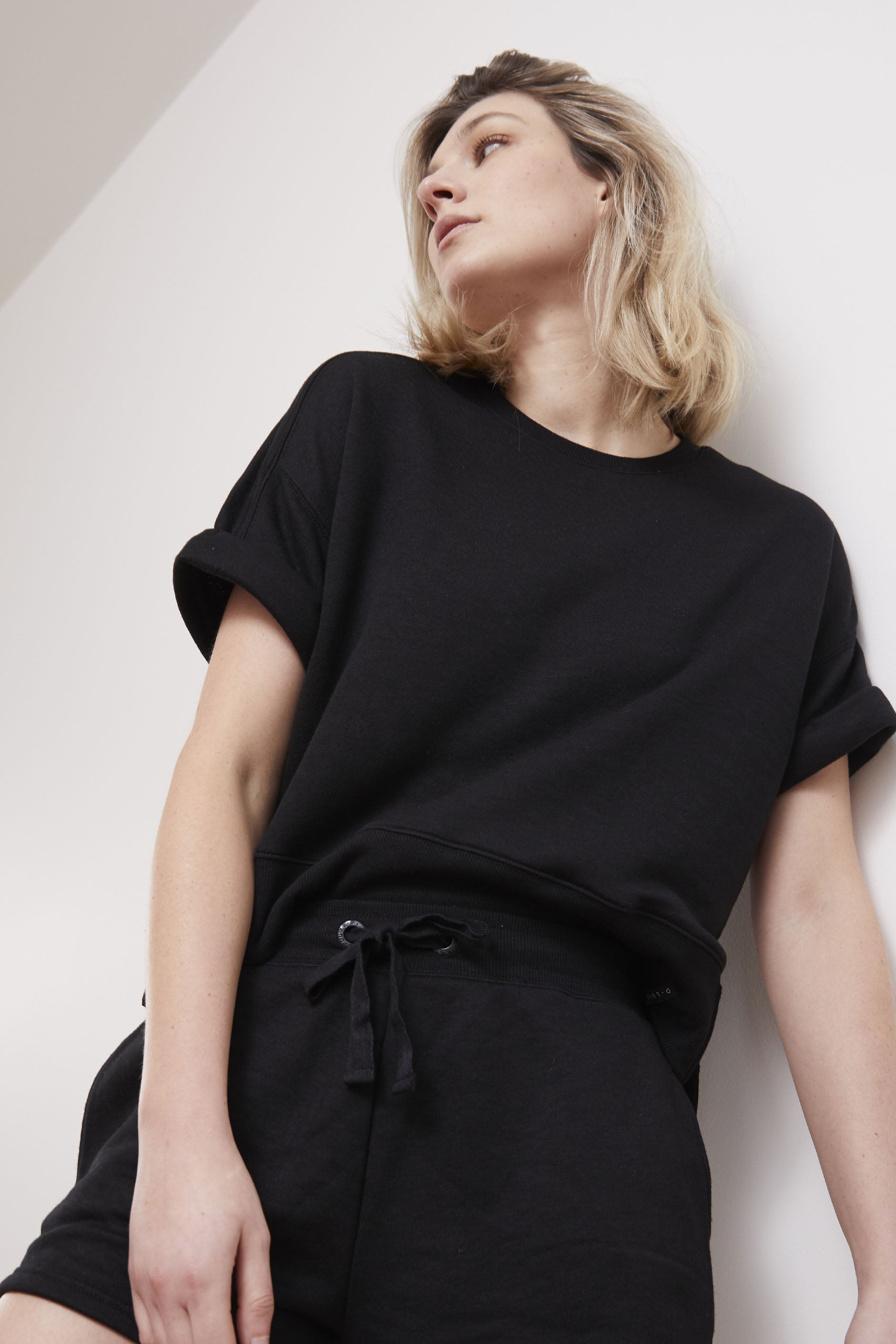 [TEST] D-Luxe Short Sleeve Sweat