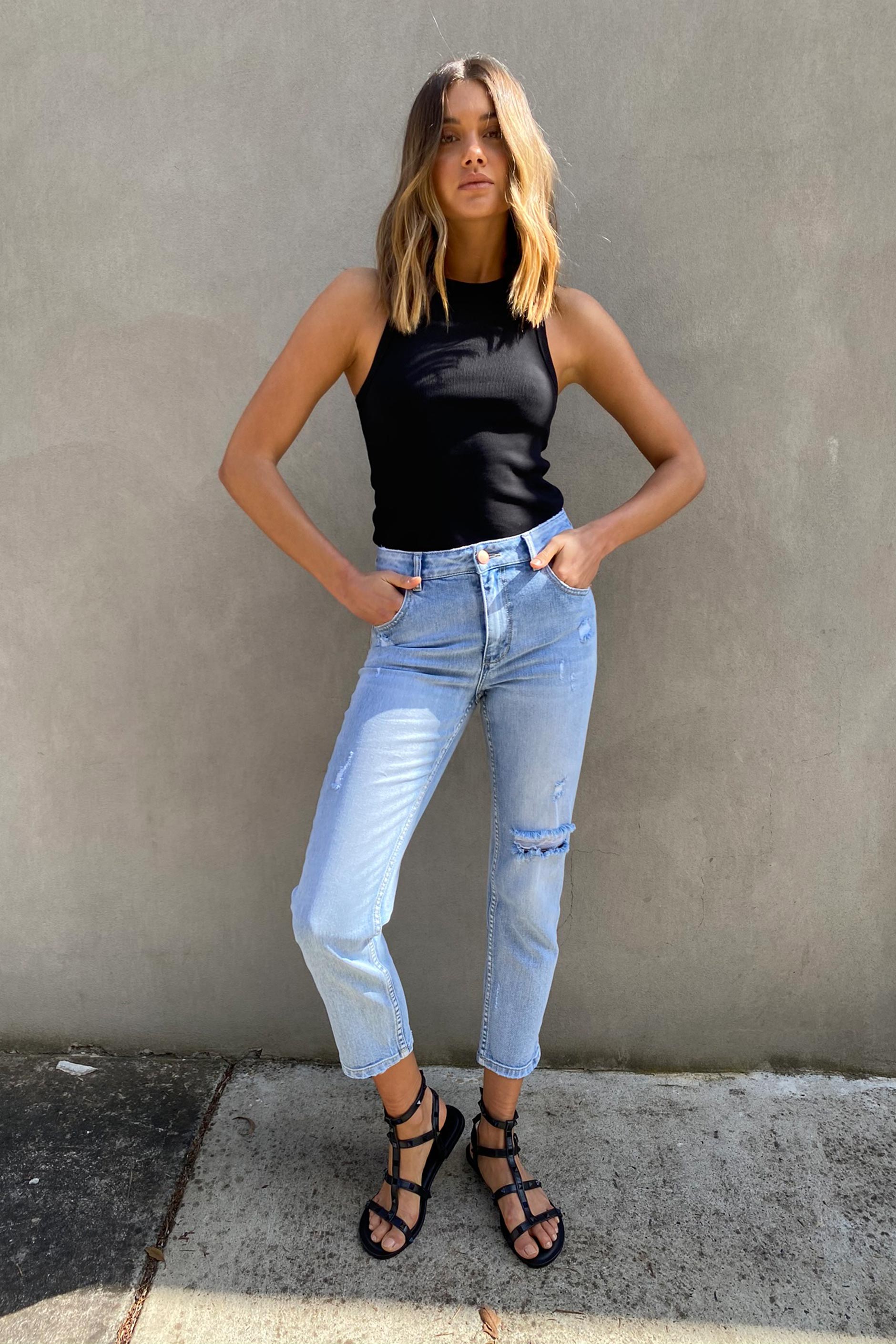 [TEST] Alexa Ripped Girlfriend Jean