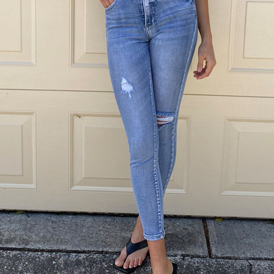 [TEST] Evie Distressed High Rise Jean