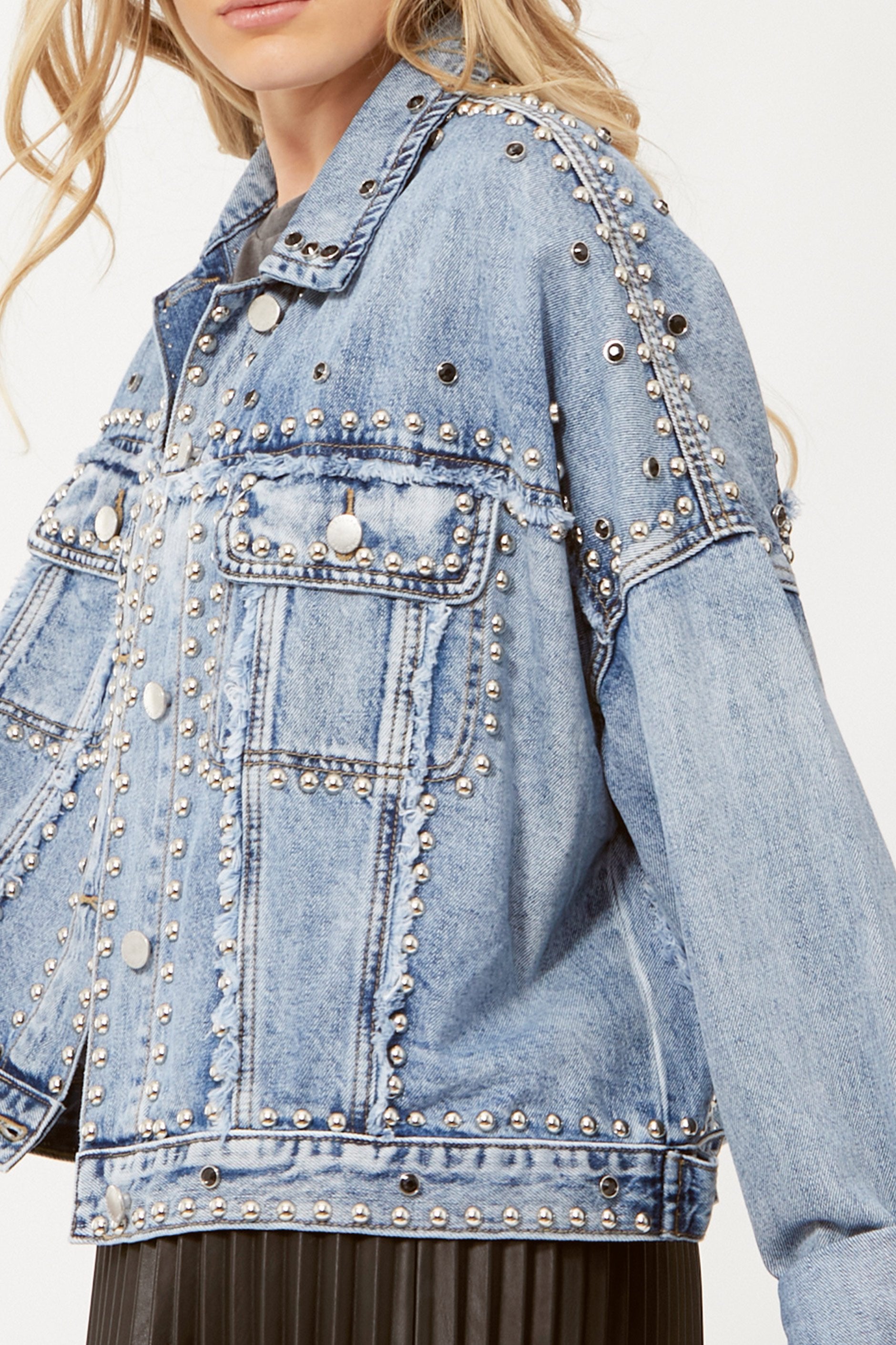 [TEST] Studded Oversized Jacket