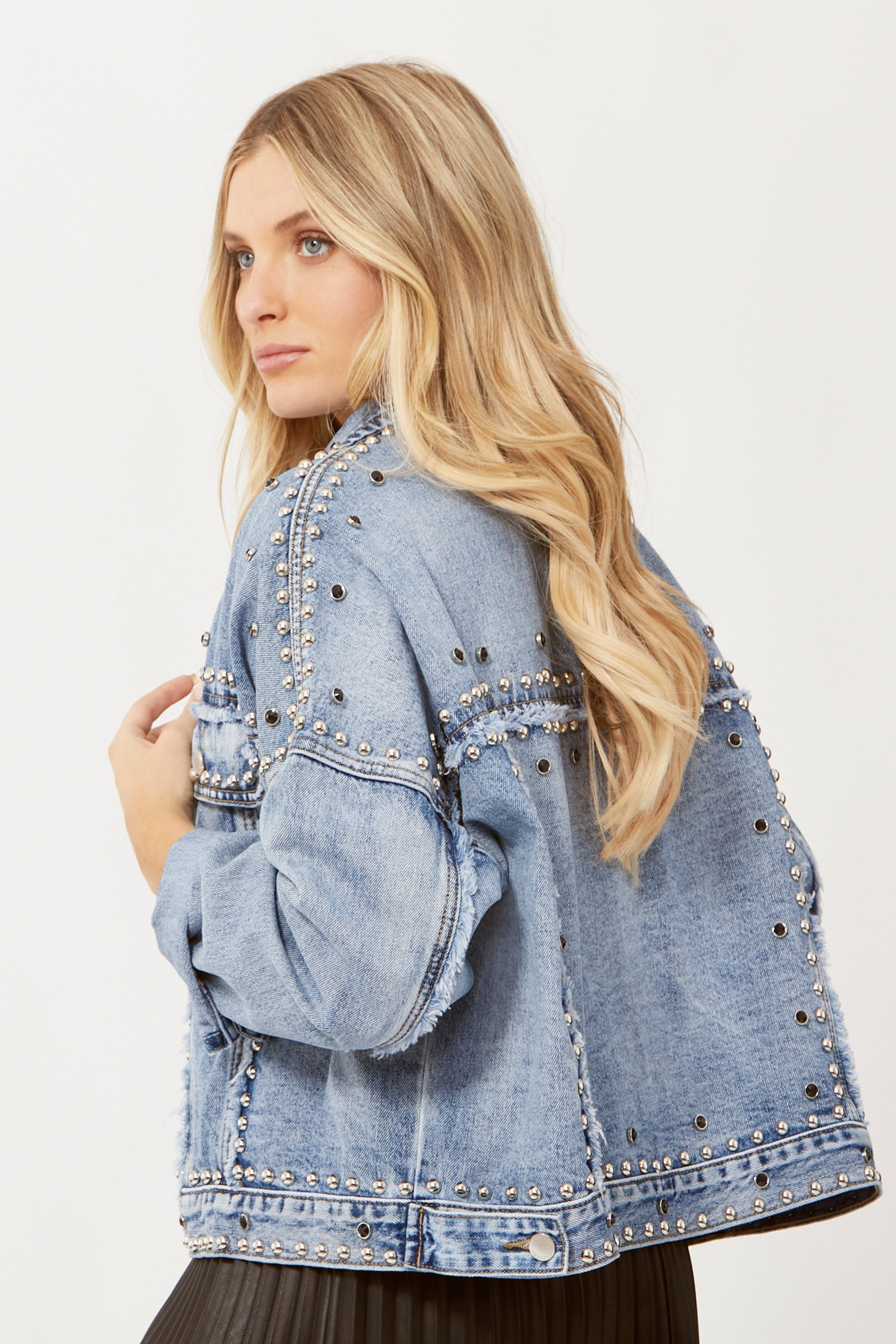 [TEST] Studded Oversized Jacket
