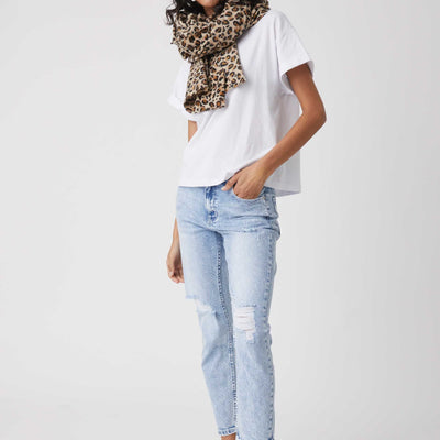 [TEST] Leopard Scarf