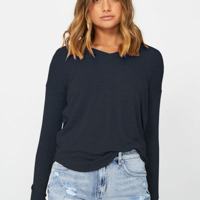 [TEST] Harriet V-neck Tee