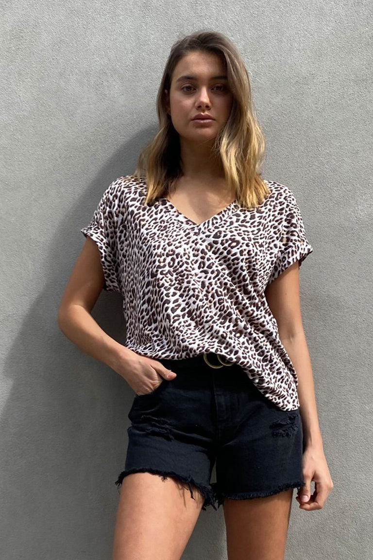 [TEST] Vera V-Neck Cuffed Tee