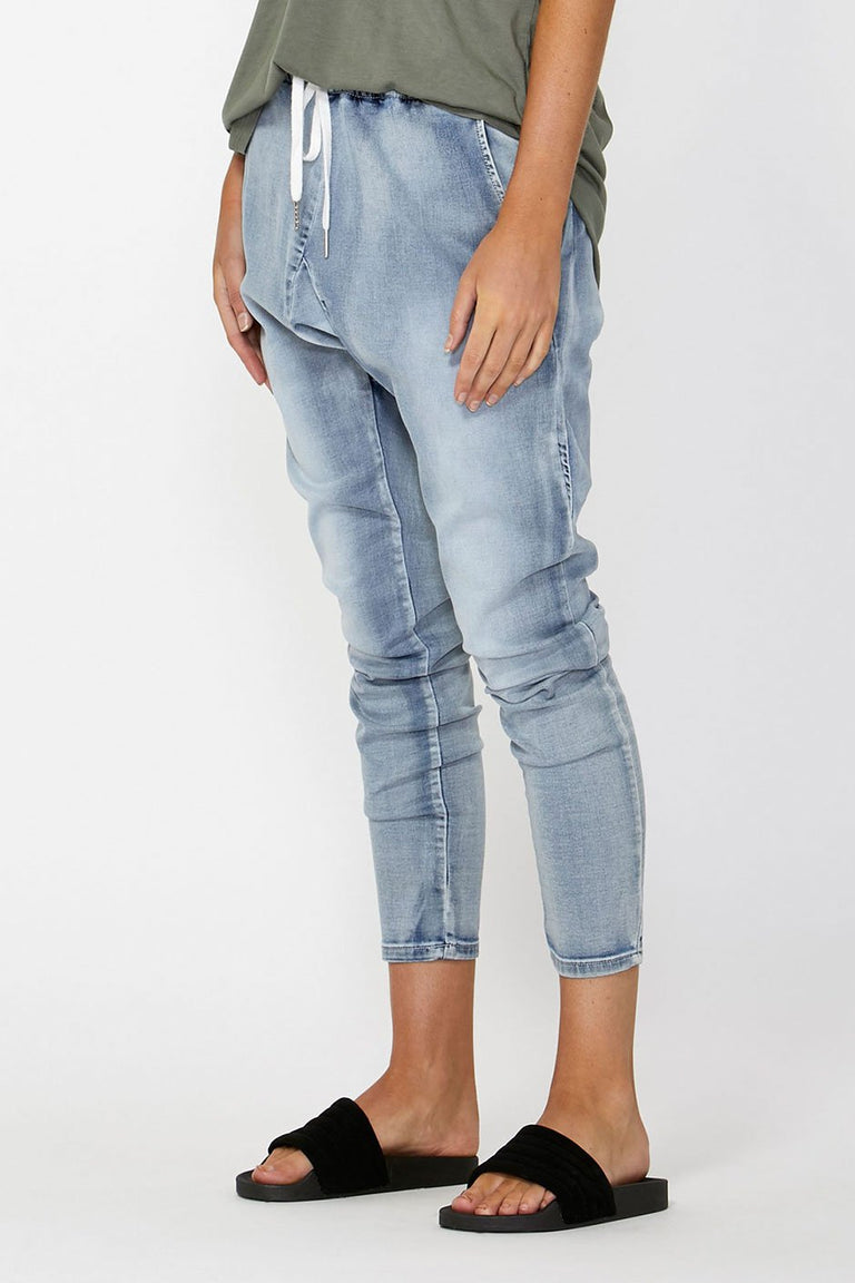 [TEST] Luxe Fleur Drop Crotch Jean