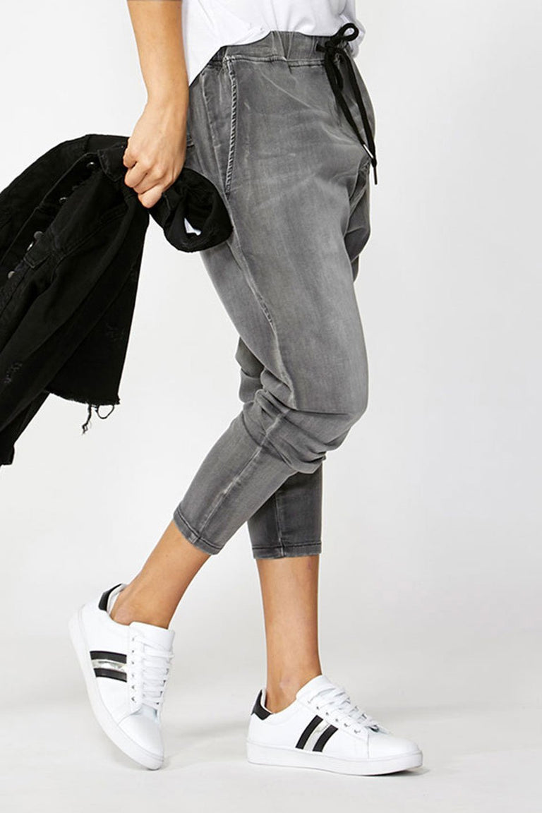 [TEST] Luxe Fleur Drop Crotch Jean