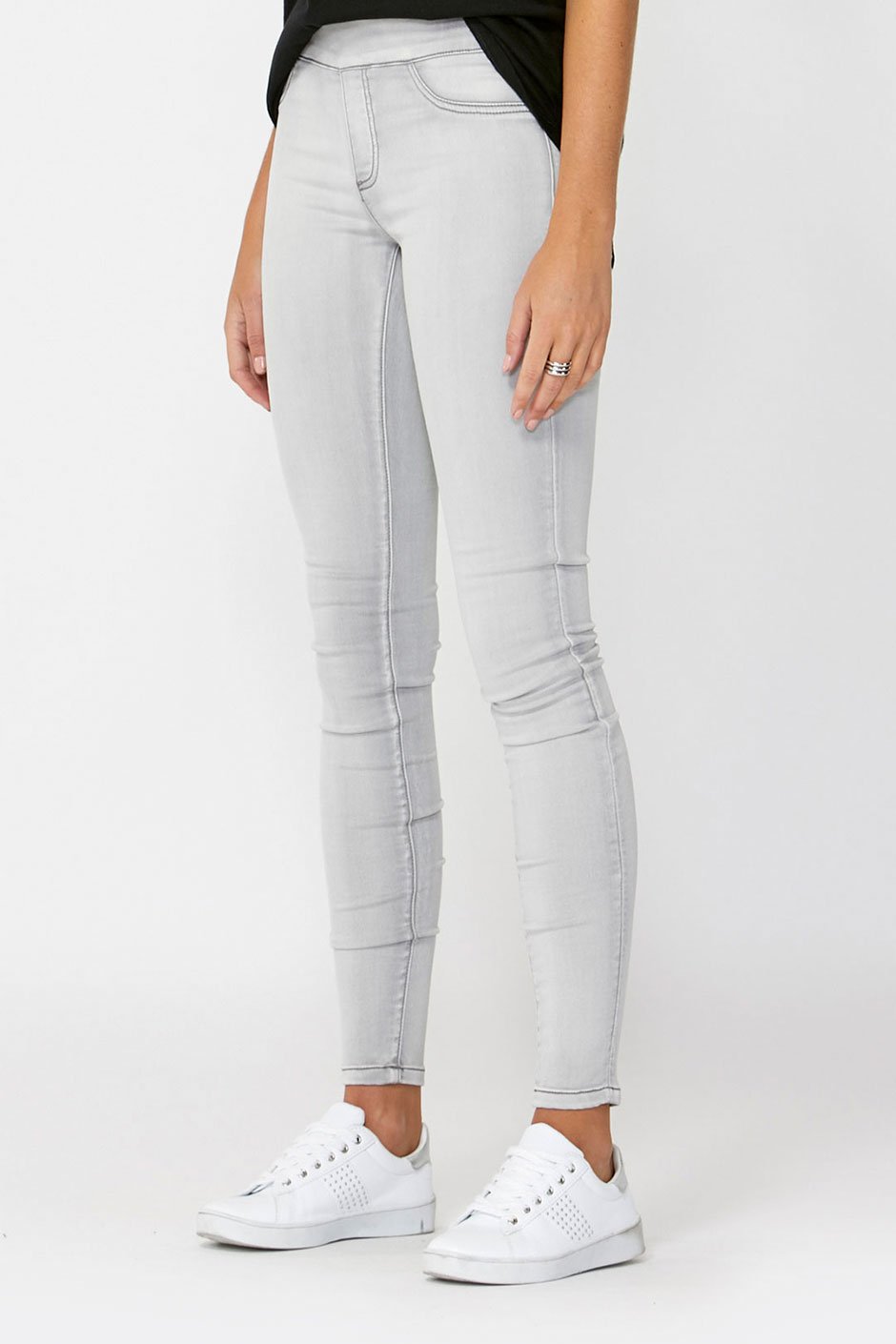 Riley Skinny Jean - Ice Grey