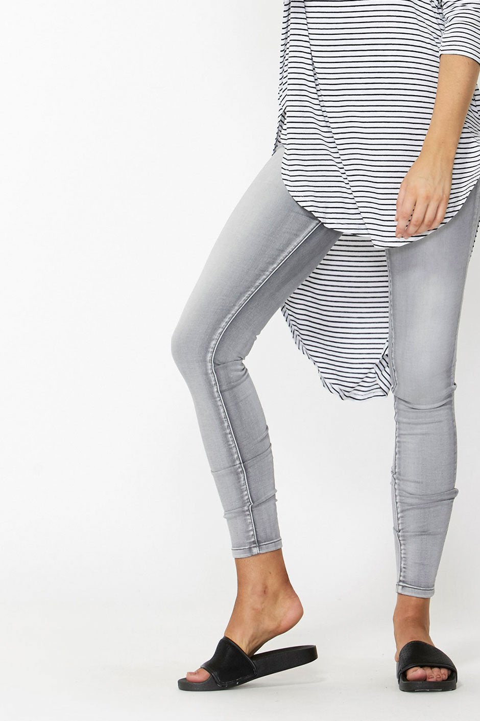 Riley Skinny Jean - Mid Grey