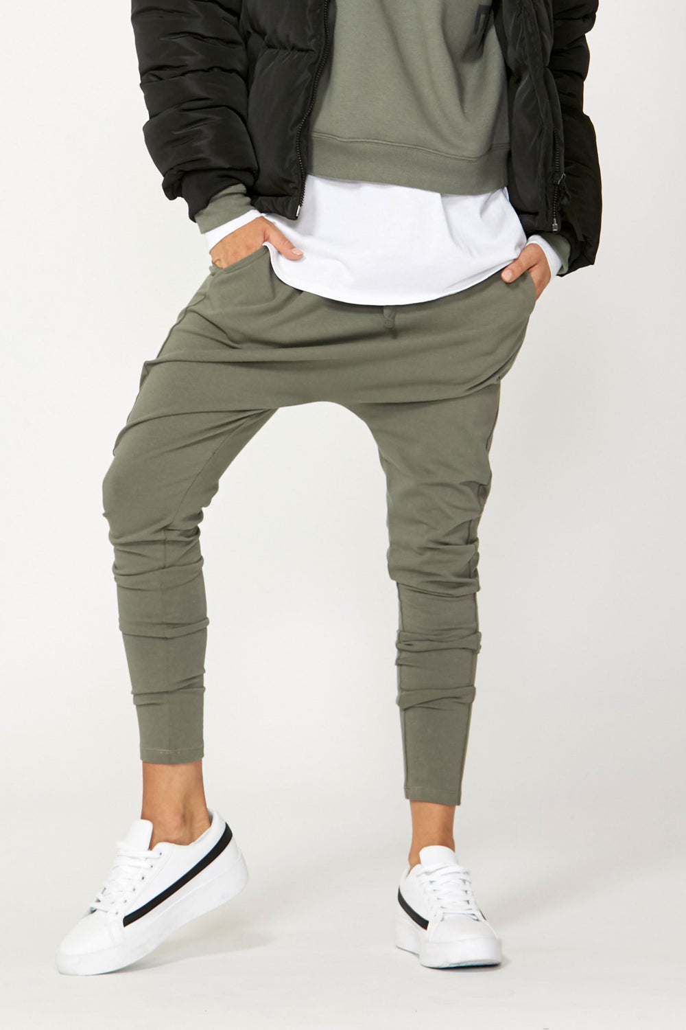 [TEST] D-Luxe Drop Crotch Pant