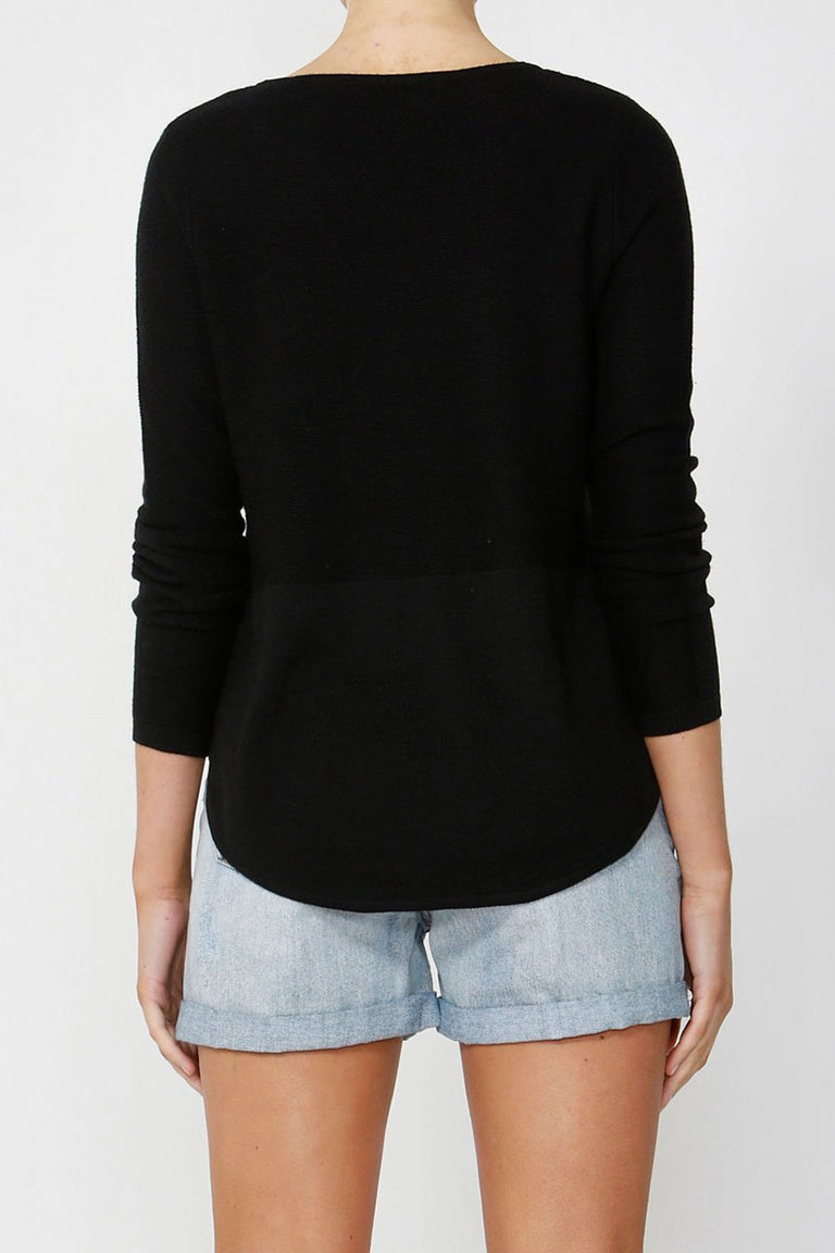 [TEST] Taylor Curved Hem Jumper