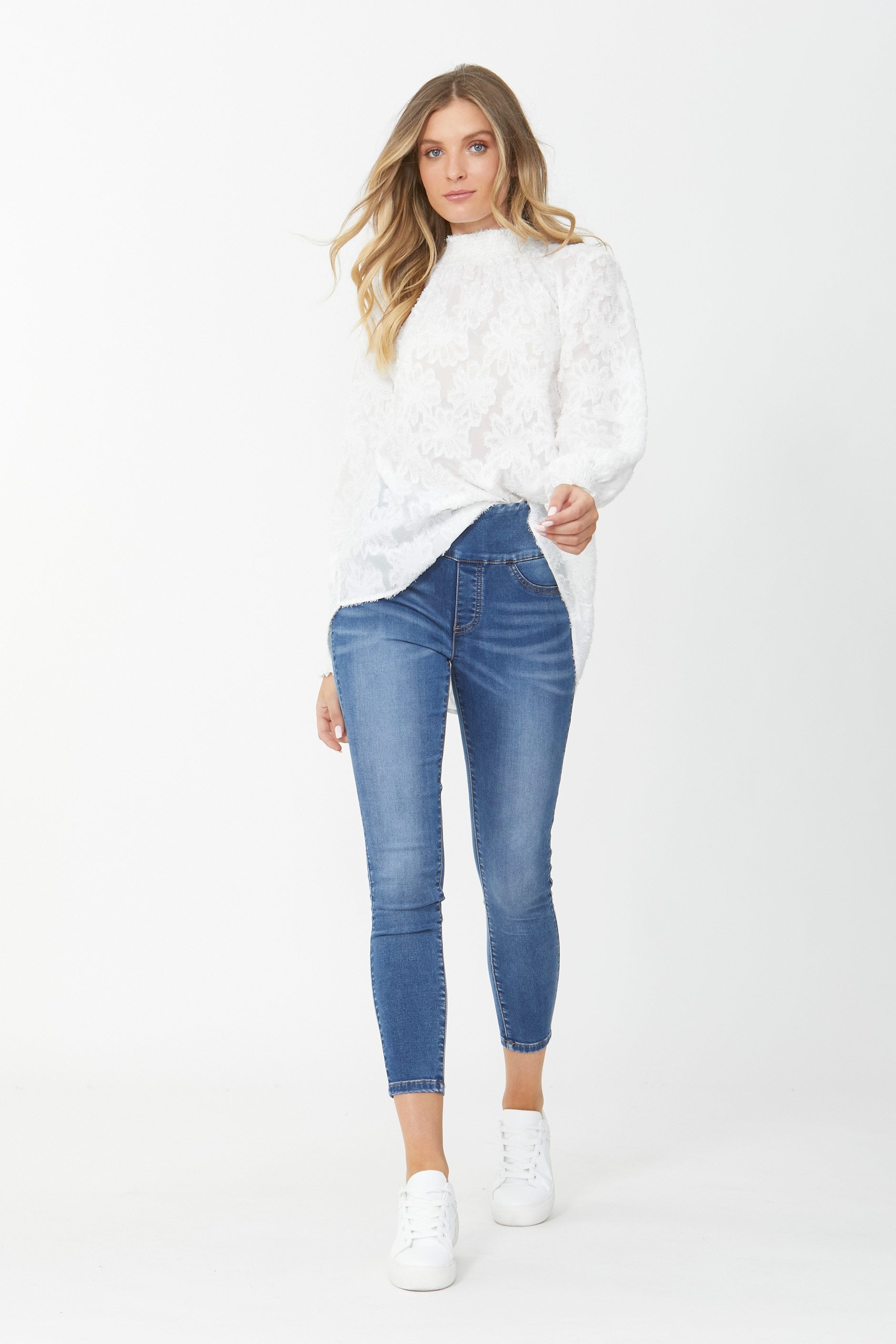 [TEST] Riley Crop Skinny Jean