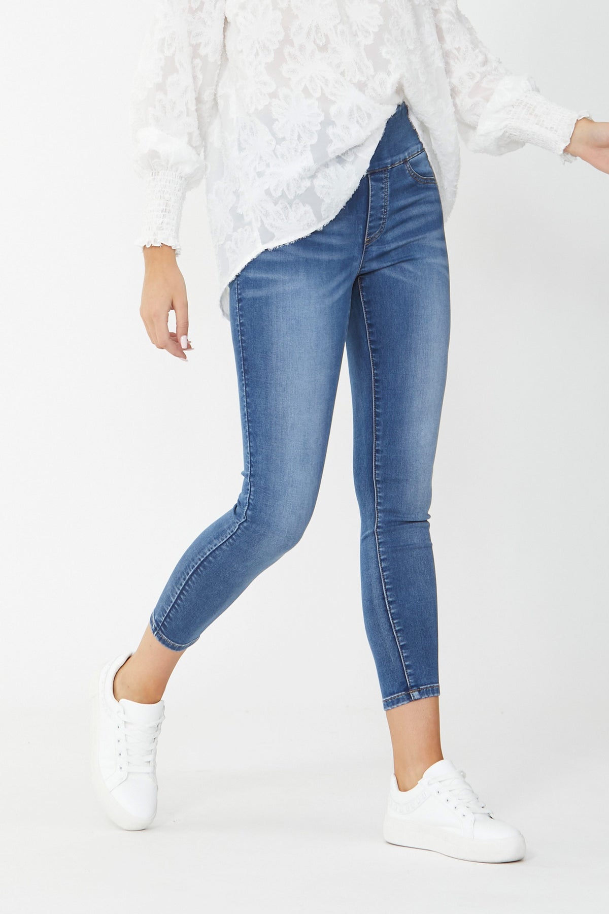 [TEST] Riley Crop Skinny Jean