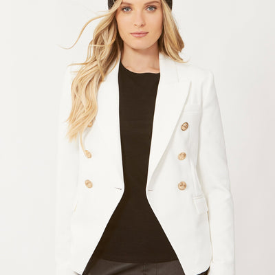 [TEST] Carly Blazer