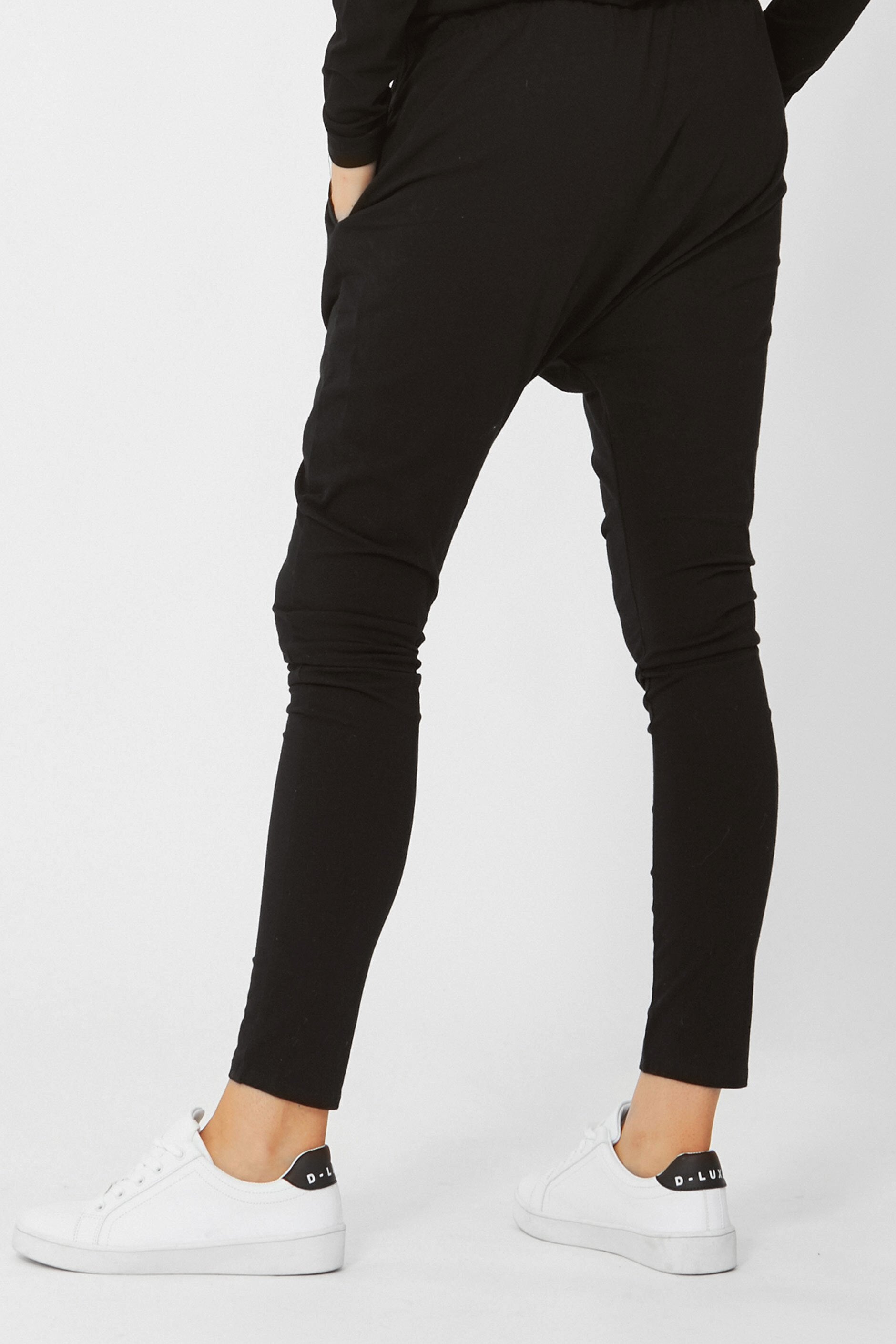 [TEST] D-Luxe Drop Crotch Pant