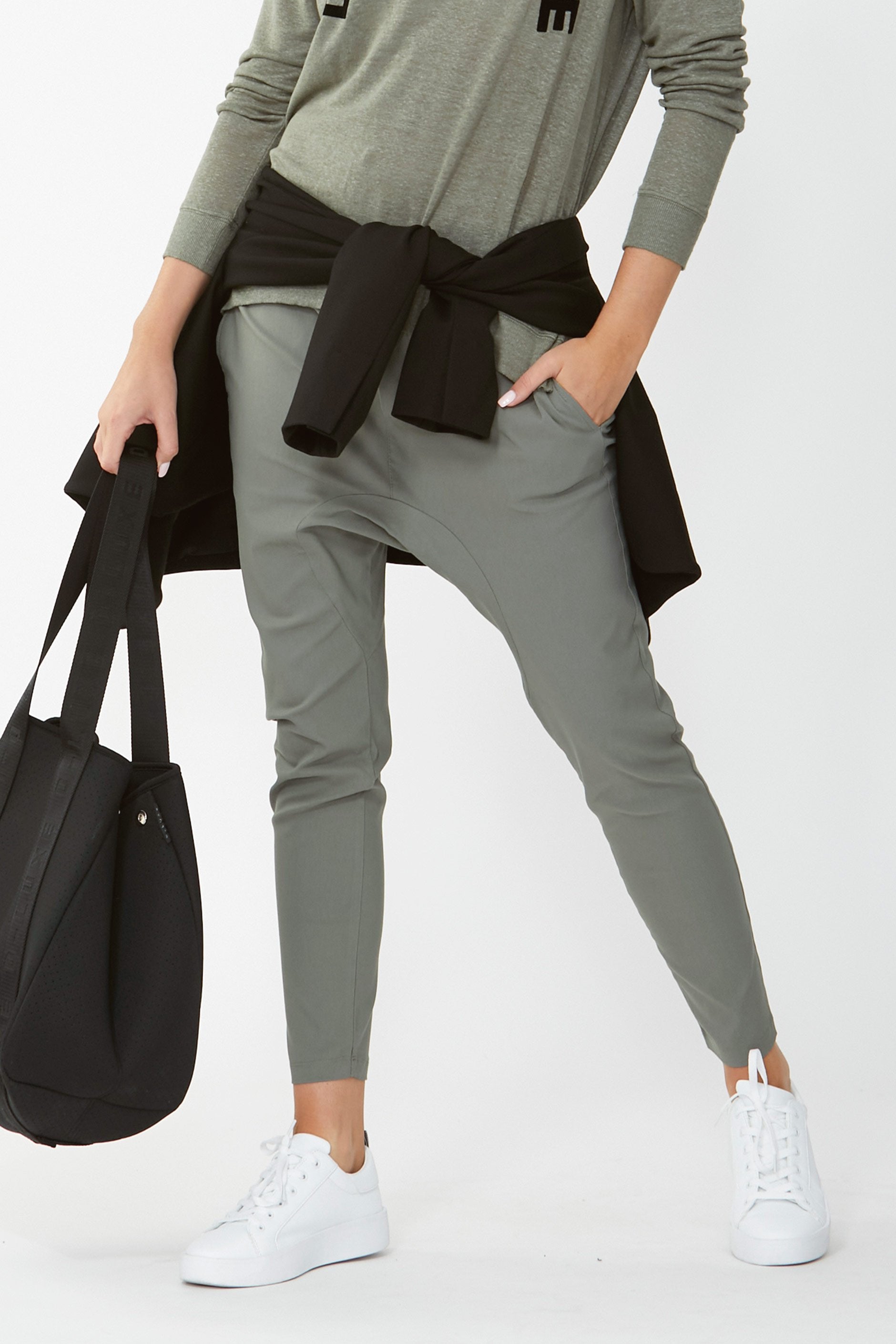 [TEST] D-Luxe Twill Drop Crotch Pant